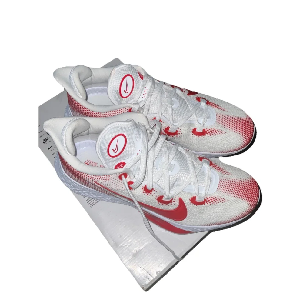 Nike product pair
